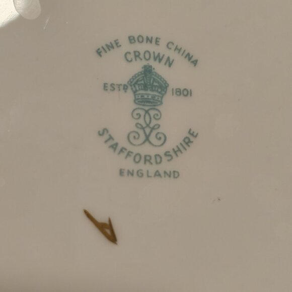 Crown Staffordshire Dresden Spray Salad Plate 8.5" rose floral bouquet - Picture 5 of 12